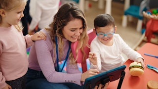Teacher and Early Childhood Kids Learning